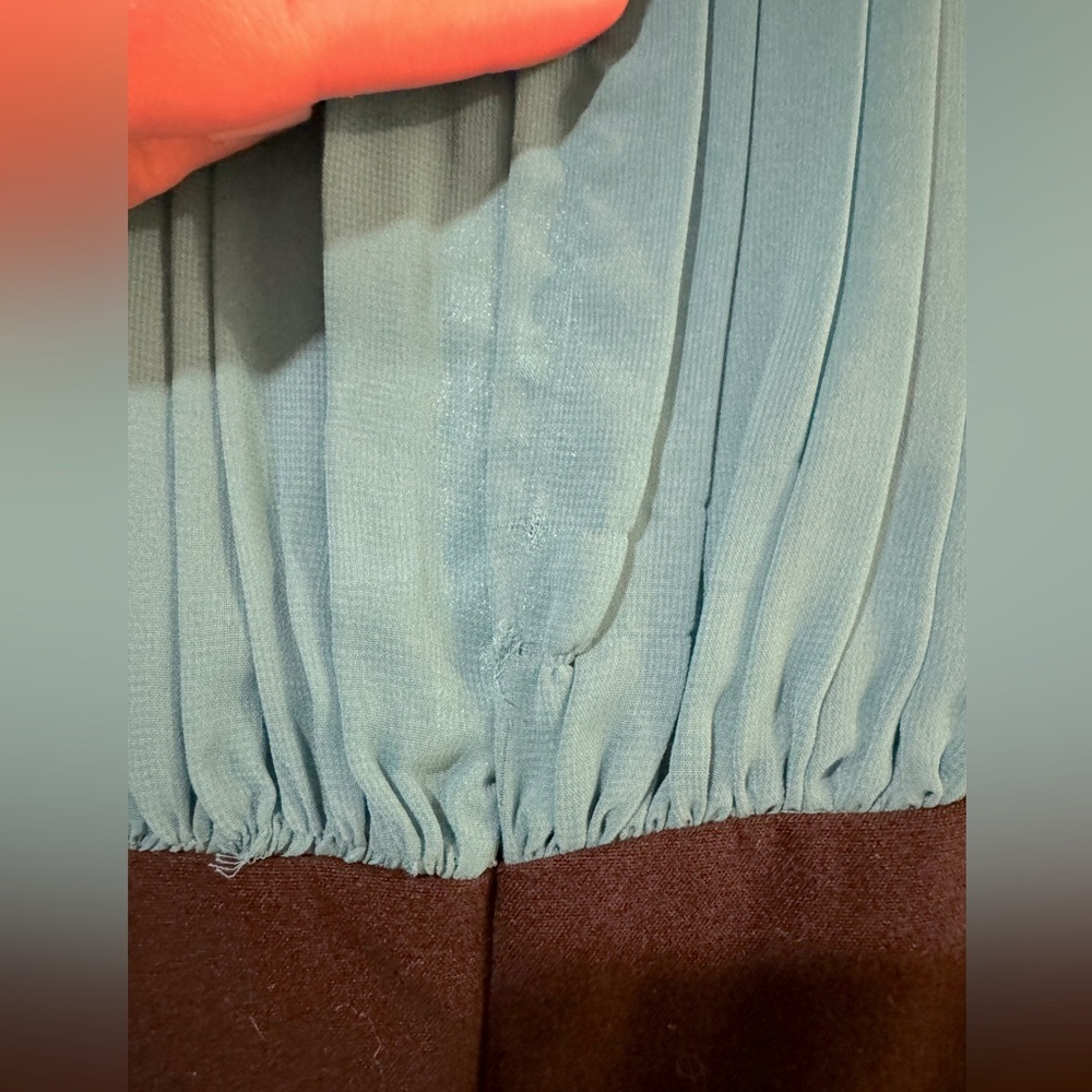 Calvin Klein size 12 knee length dress *see back for flaw* - Picture 5 of 6